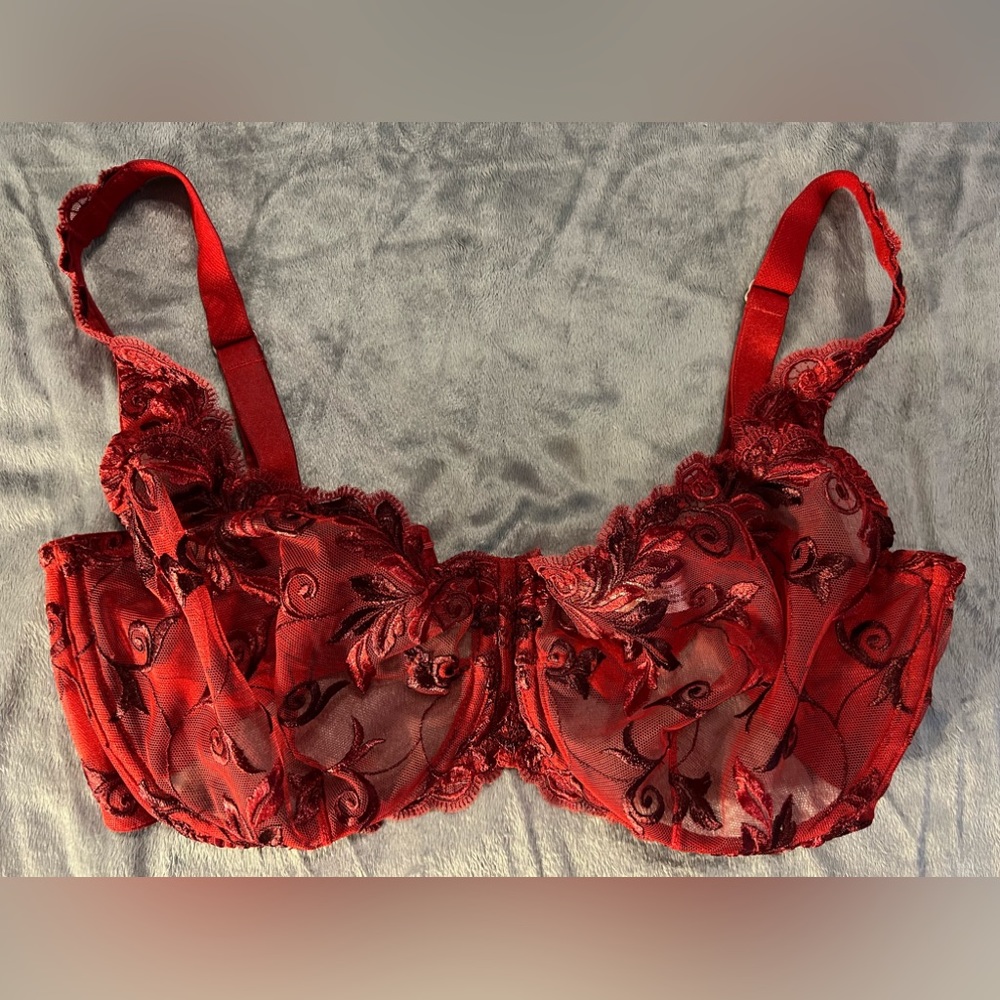 Soma Sensuous Lace Unlined Bra: 36DD